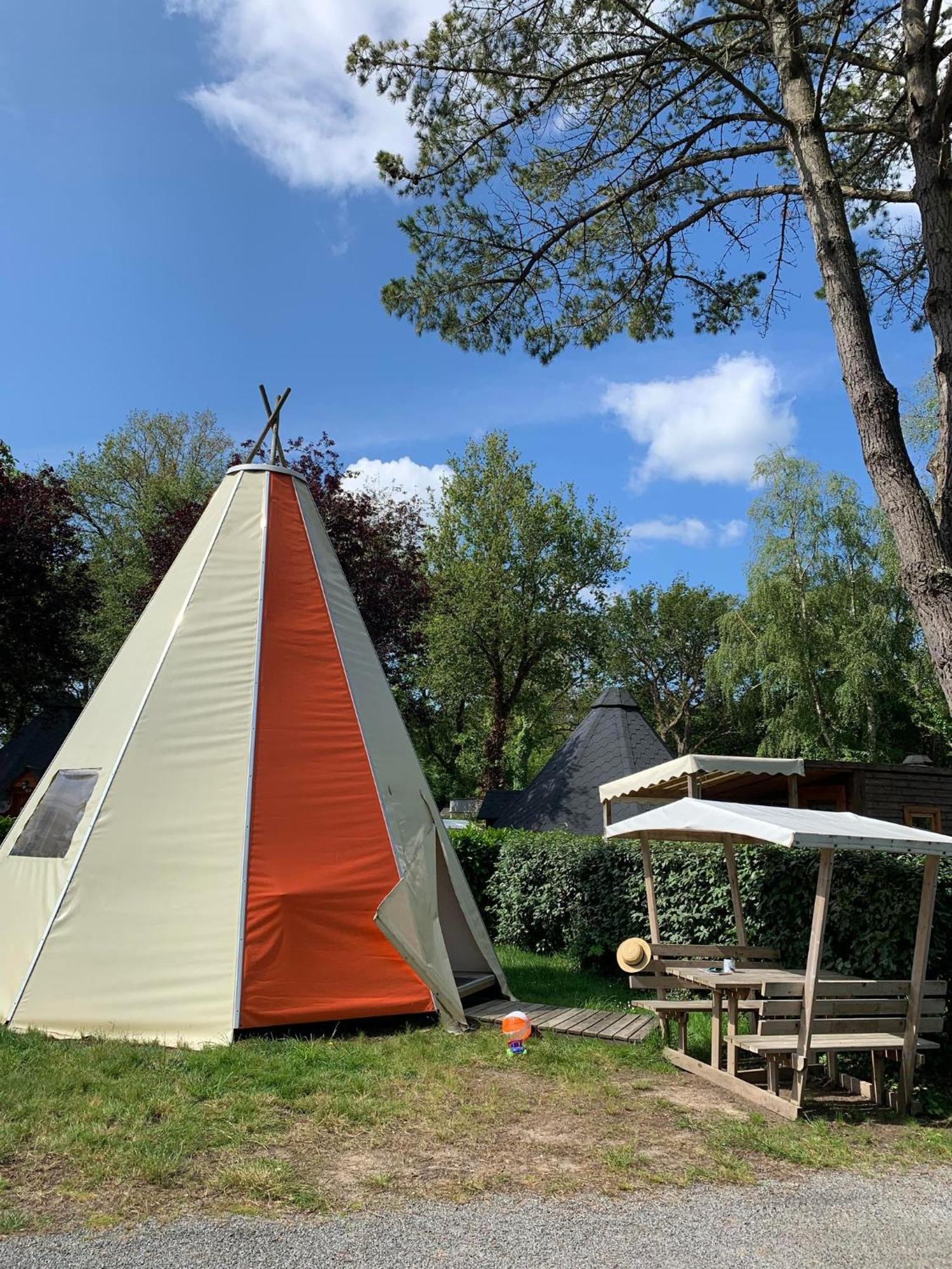 Camping De L'Etang Du Pays Blanc Guérande Εξωτερικό φωτογραφία